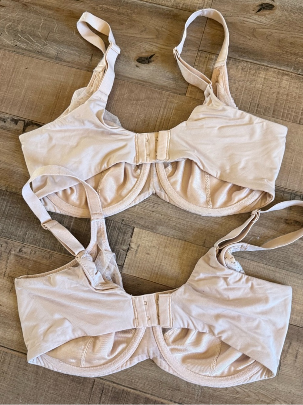 Chantelle Norah Comfort Lace Underwire Bra - Cream (two) 34DD - Picture 2 of 12